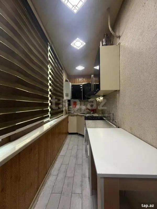 Kirayə verilir 3 otaqlı yeni tikili 75 m²