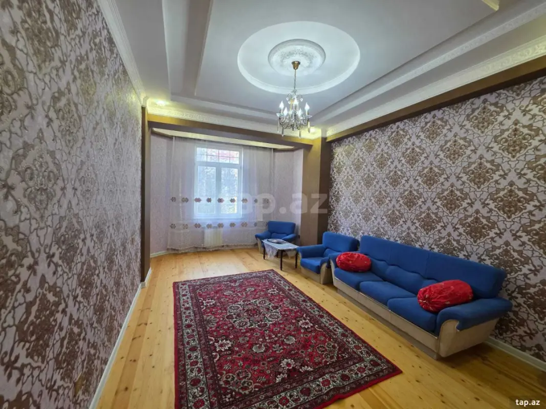Kirayə verilir 2 otaqlı yeni tikili 110 m²