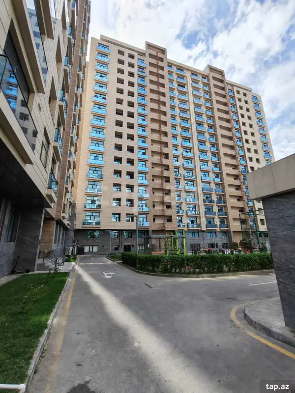 Kirayə verilir 2 otaqlı yeni tikili 72 m²