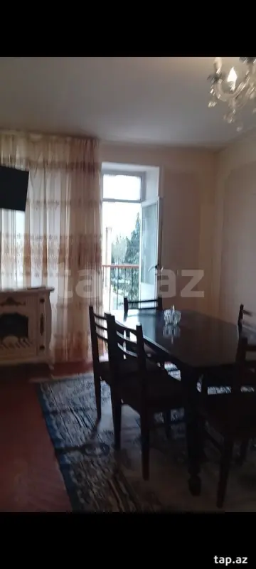 Kirayə verilir 2 otaqlı mənzil 47 m²