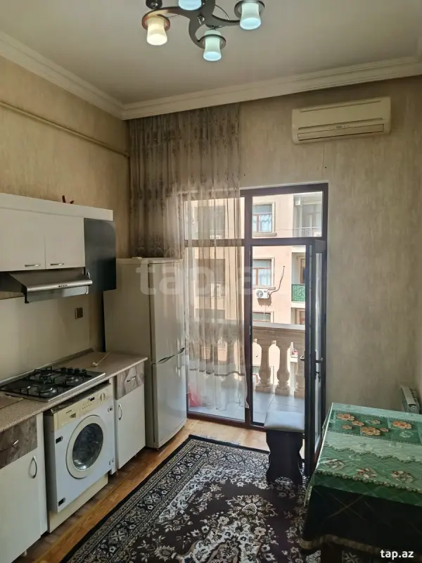 Kirayə verilir 2 otaqlı yeni tikili 66 m²