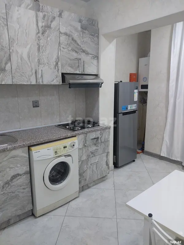 Kirayə verilir 1 otaqlı mənzil 45 m²