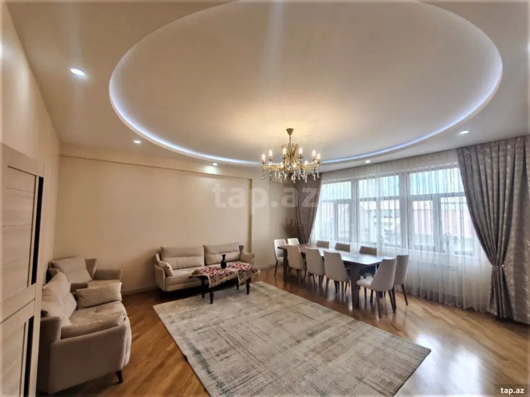 Satılır 3 otaqlı yeni tikili 137 m²