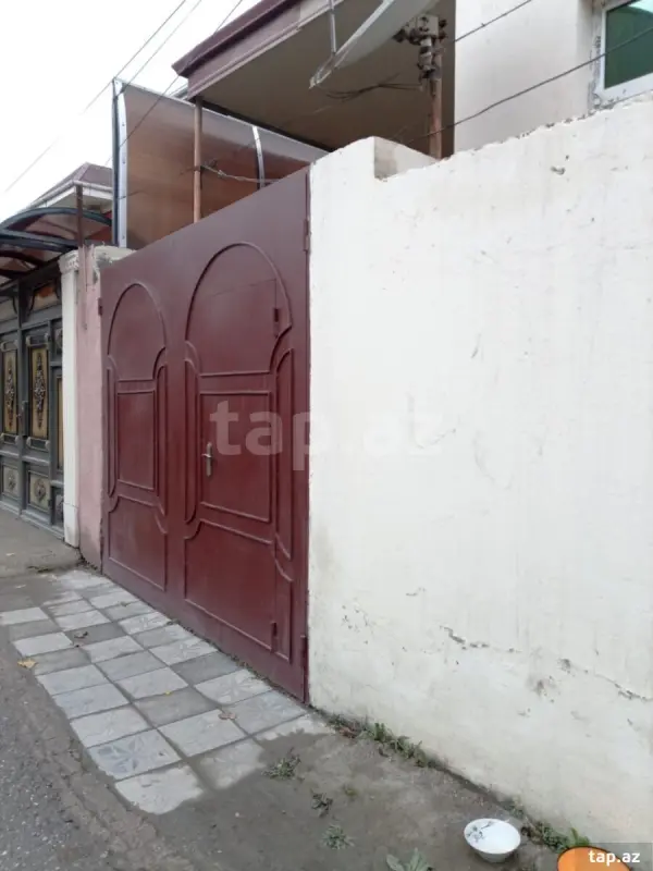 Satılır 3 otaqlı həyət evi 100 m²