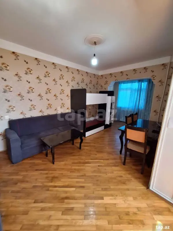 Kirayə verilir 2 otaqlı mənzil 55 m²