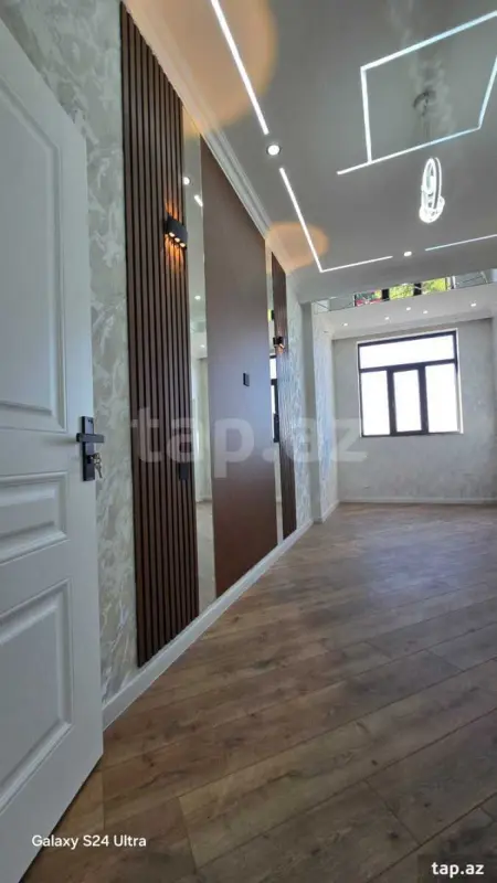 Satılır 3 otaqlı yeni tikili 73 m²
