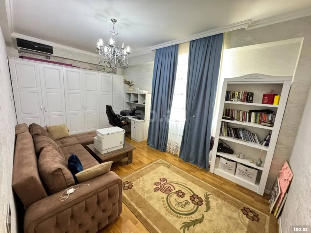 Satılır 2 otaqlı yeni tikili 68 m²