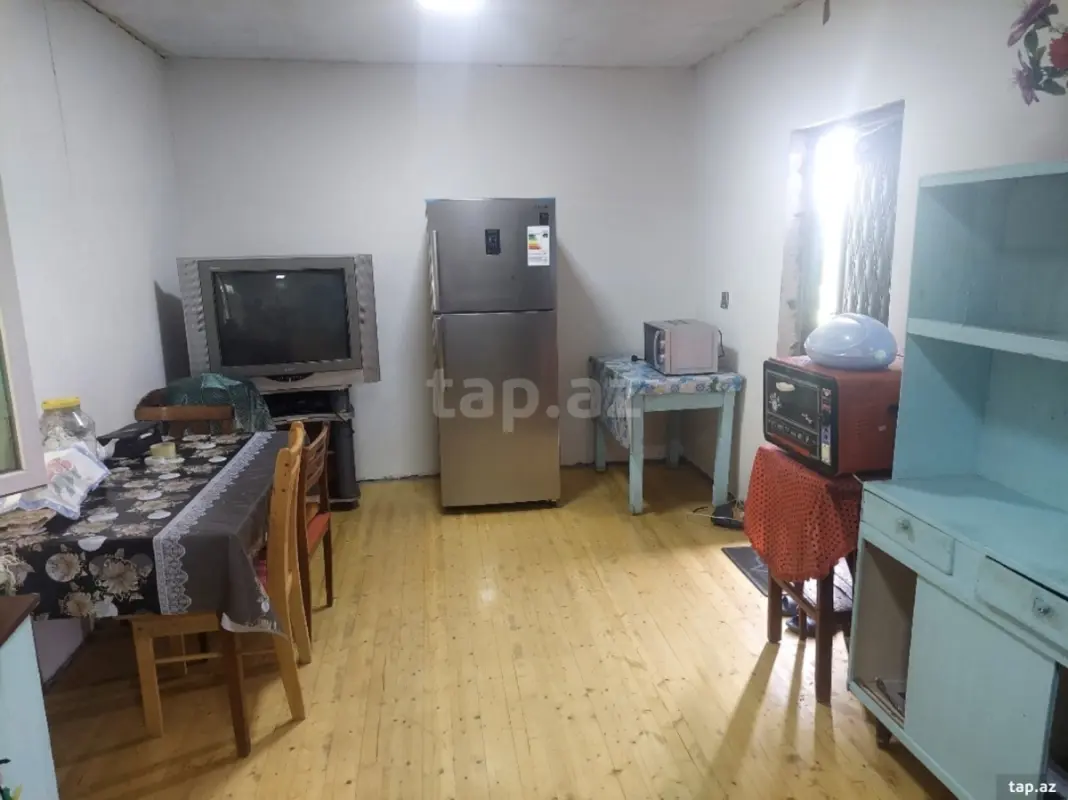 Kirayə verilir 2 otaqlı həyət evi 100 m²