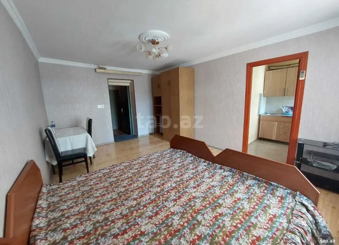 Kirayə verilir 1 otaqlı mənzil 40 m²