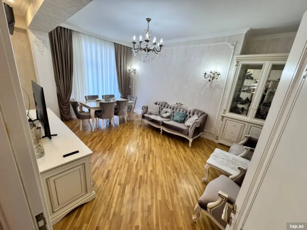 Satılır 4 otaqlı yeni tikili 120 m²