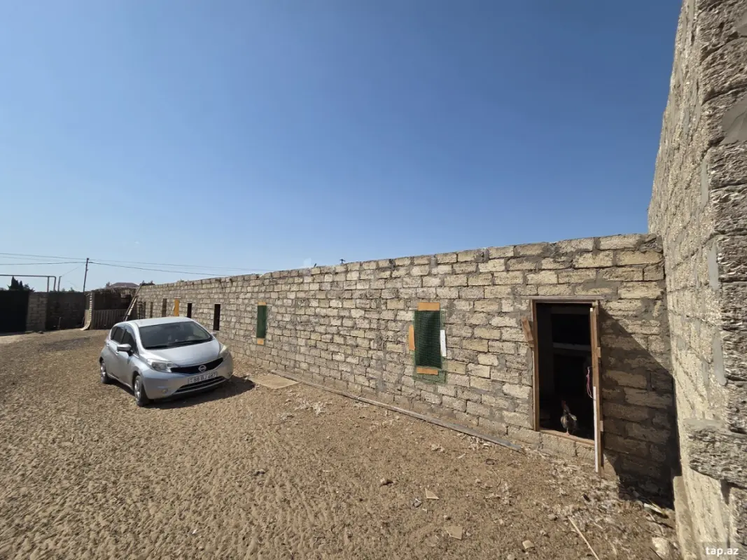 Satılır 3 otaqlı həyət evi 150 m²