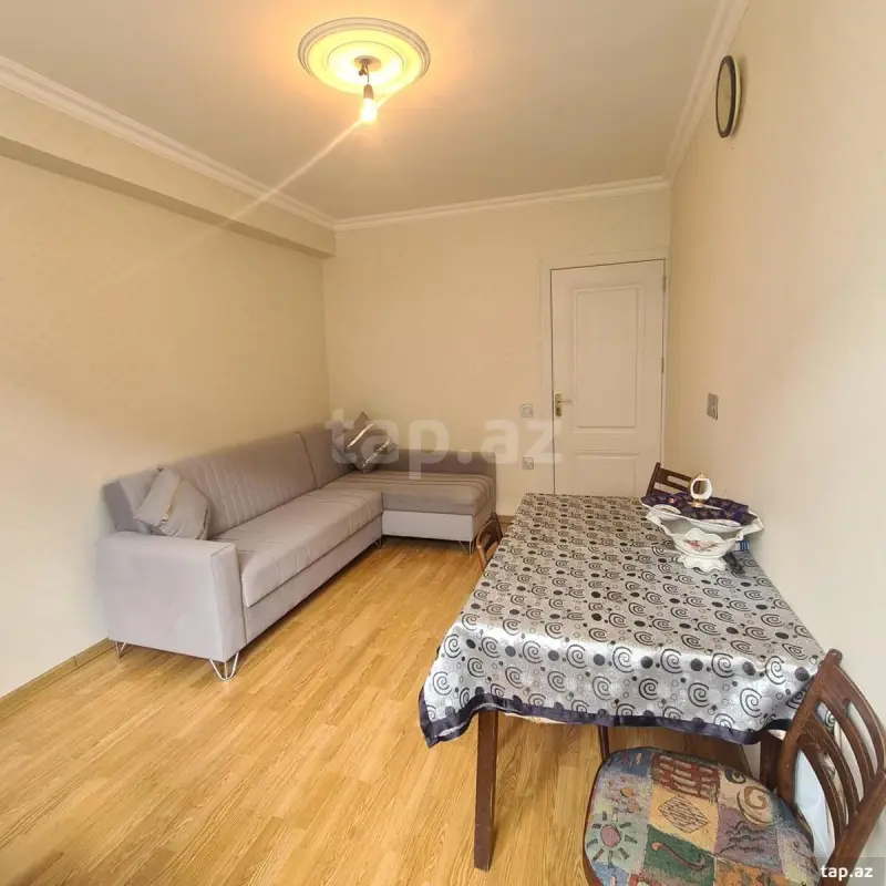Satılır 2 otaqlı mənzil 45 m²