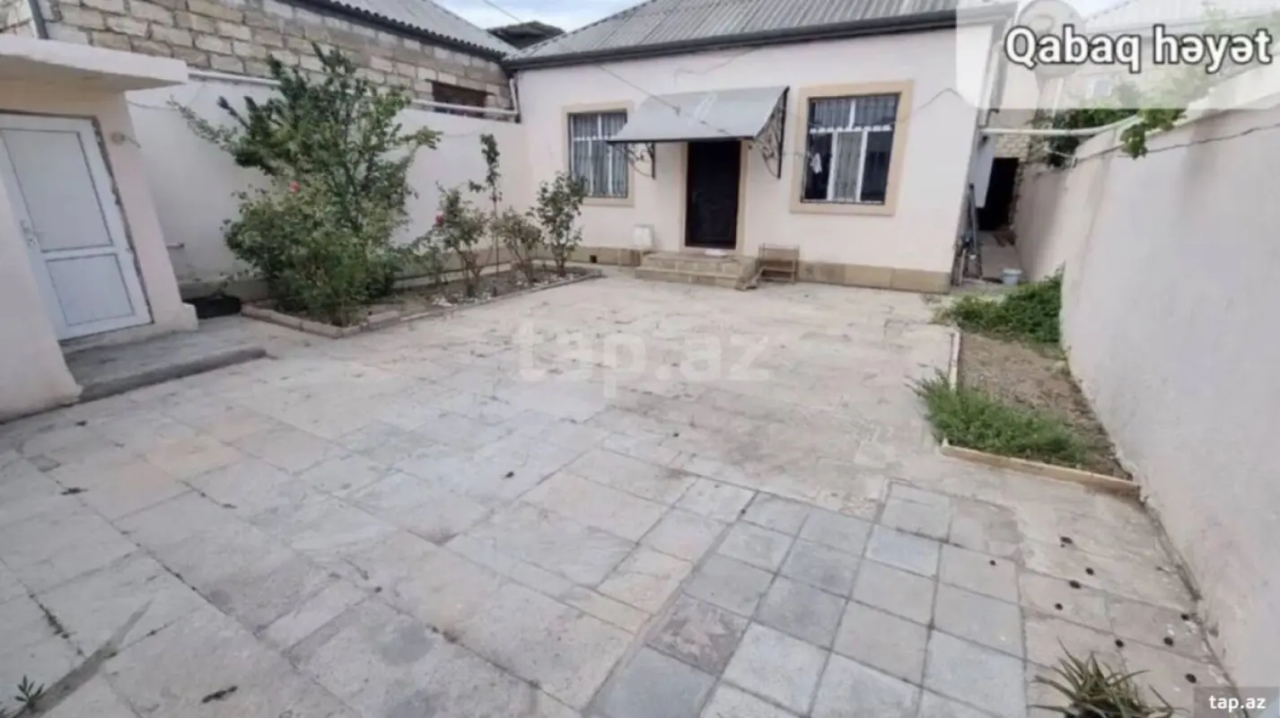 Satılır 3 otaqlı həyət evi 100 m²