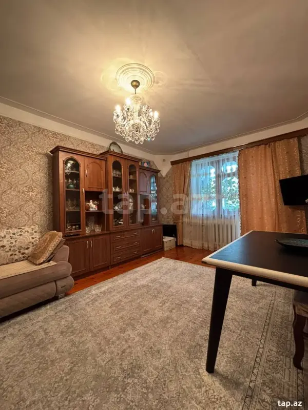Satılır 2 otaqlı mənzil 70 m²