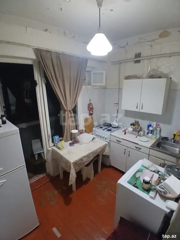 Satılır 2 otaqlı mənzil 56 m²