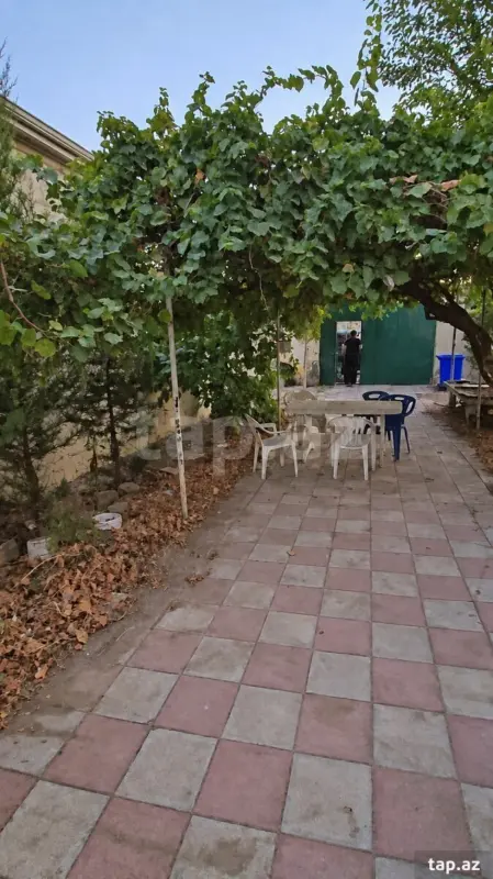 Kirayə verilir 4 otaqlı həyət evi 140 m²