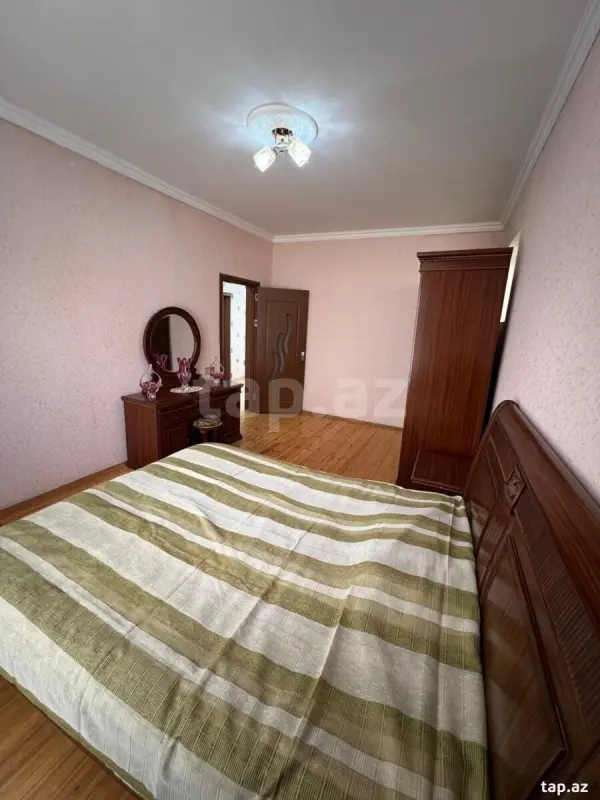 Kirayə verilir 2 otaqlı yeni tikili 72 m²