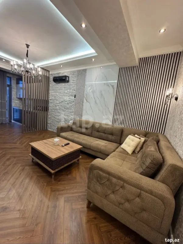Kirayə verilir 2 otaqlı yeni tikili 70 m²