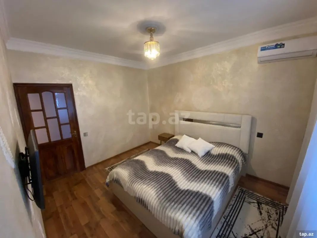Satılır 2 otaqlı mənzil 68 m²