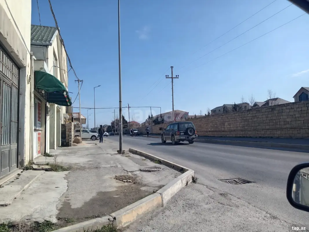 Satılır 4 otaqlı həyət evi 180 m²