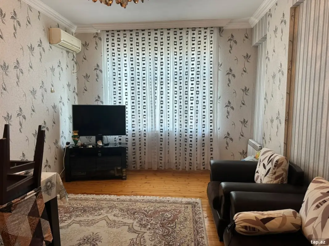 Kirayə verilir 2 otaqlı həyət evi 90 m²