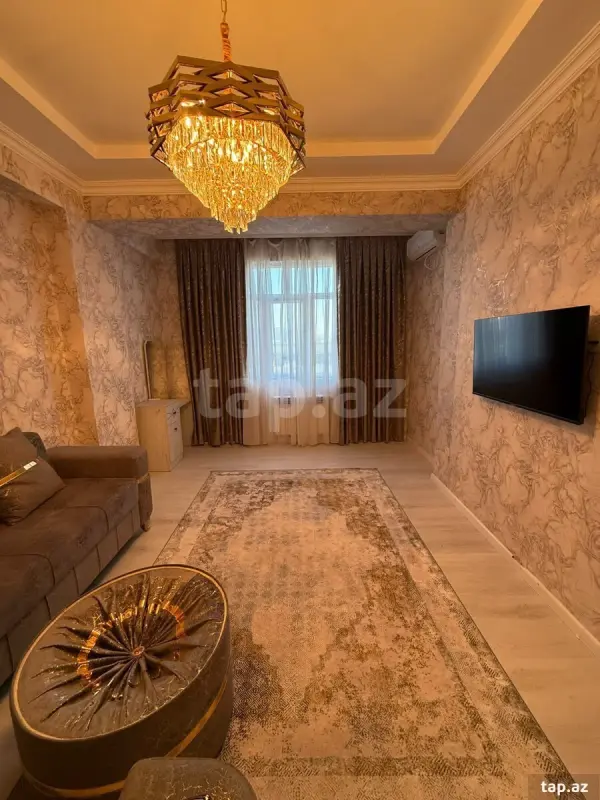 Kirayə verilir 2 otaqlı yeni tikili 75 m²