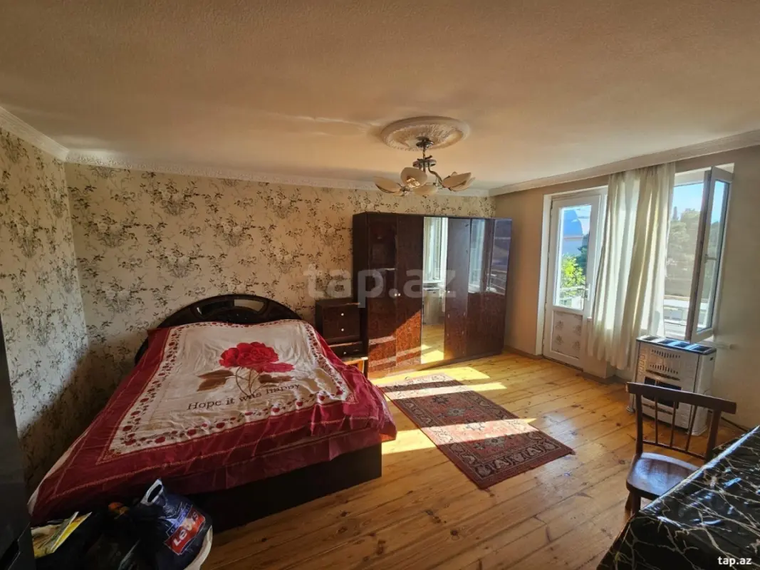 Satılır 1 otaqlı mənzil 30 m²