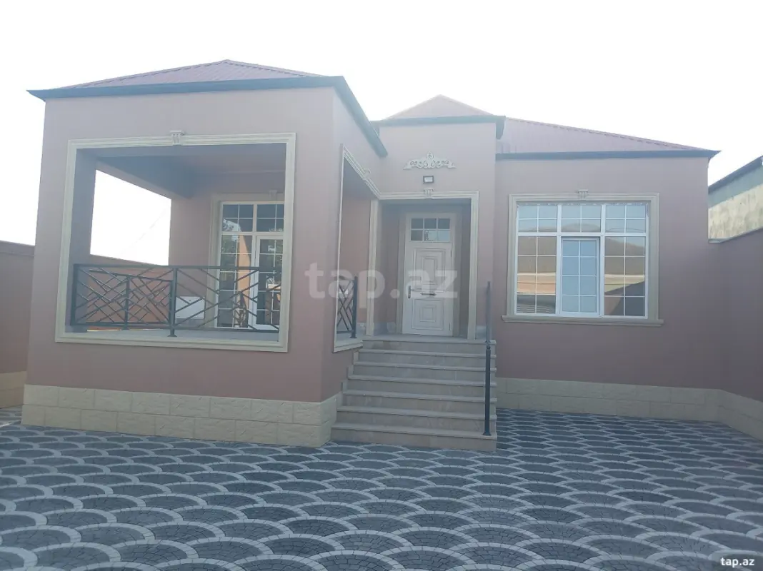 Satılır 4 otaqlı həyət evi 120 m²