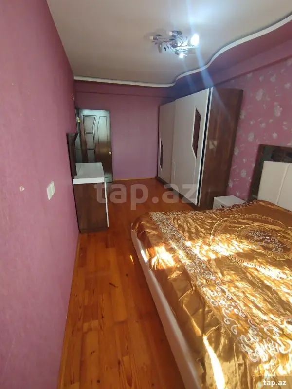 Kirayə verilir 2 otaqlı yeni tikili 70 m²