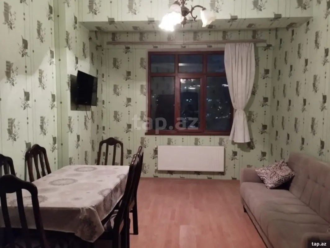 Kirayə verilir 2 otaqlı yeni tikili 65 m²