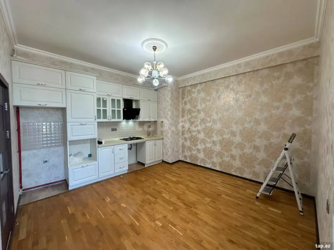 Kirayə verilir 3 otaqlı yeni tikili 55 m²