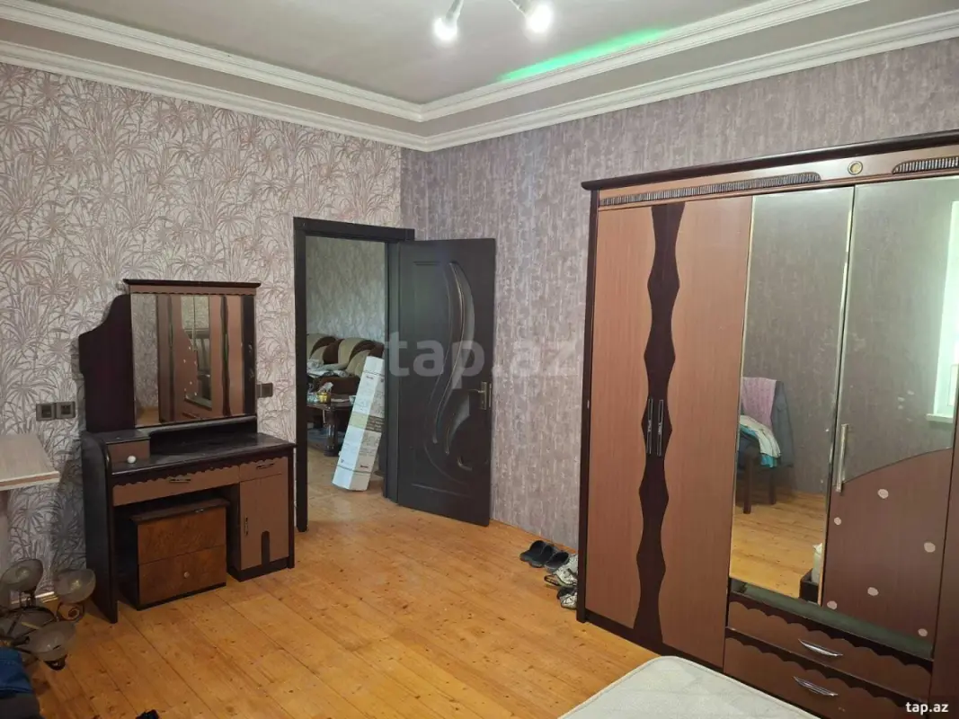 Kirayə verilir 2 otaqlı həyət evi 80 m²