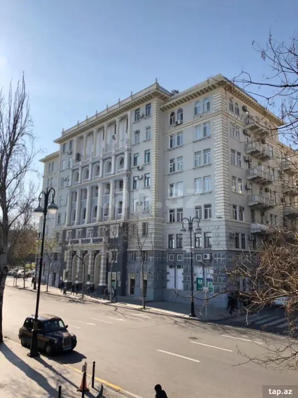 Satılır 3 otaqlı mənzil 100 m²