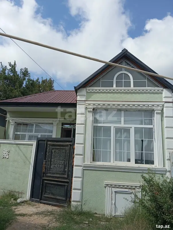 Satılır 3 otaqlı həyət evi 55 m²