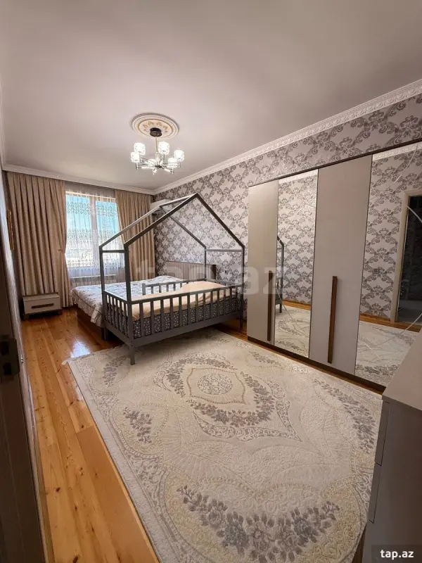 Satılır 3 otaqlı yeni tikili 90 m²