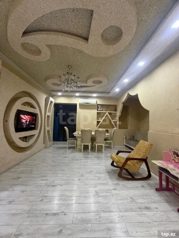 Kirayə verilir 2 otaqlı yeni tikili 75 m²