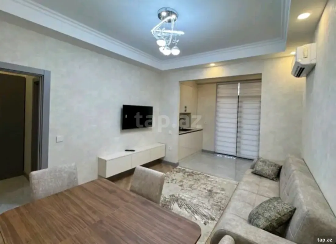 Kirayə verilir 1 otaqlı yeni tikili 43 m²