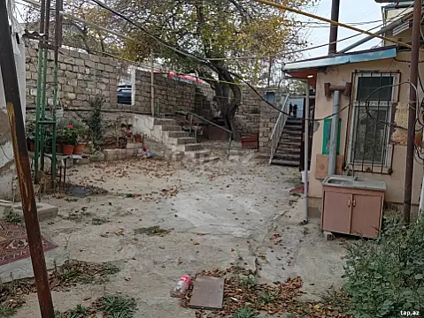 Satılır 1 otaqlı həyət evi 40 m² — Bakı 1 otaq 40.00 m²