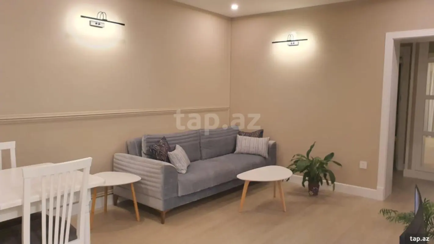 Satılır 3 otaqlı mənzil 75 m²
