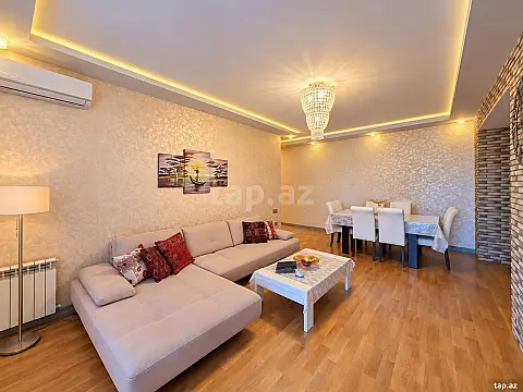 Satılır 3 otaqlı yeni tikili 145 m² — Bakı 3 otaq 145.00 m²