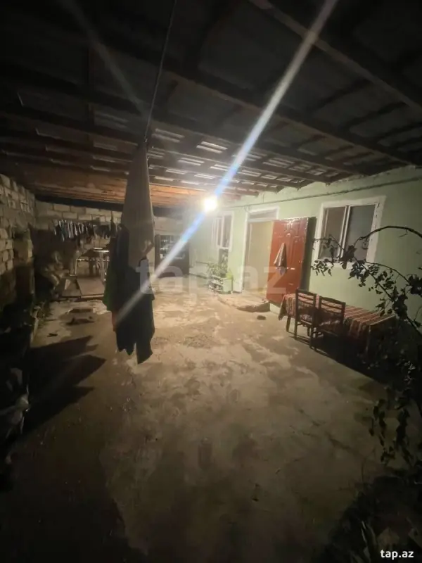 Satılır 3 otaqlı həyət evi 150 m²