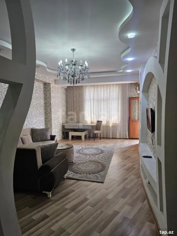 Kirayə verilir 2 otaqlı yeni tikili 100 m²