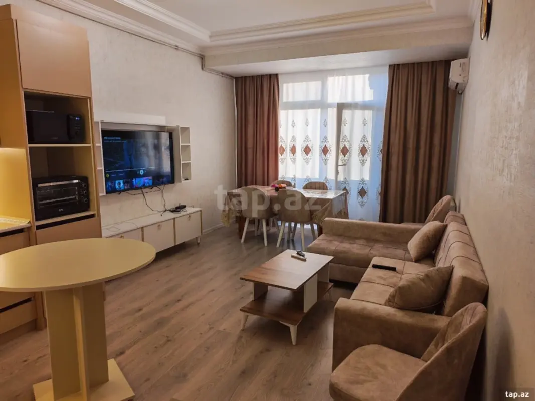 Kirayə verilir 3 otaqlı yeni tikili 100 m²