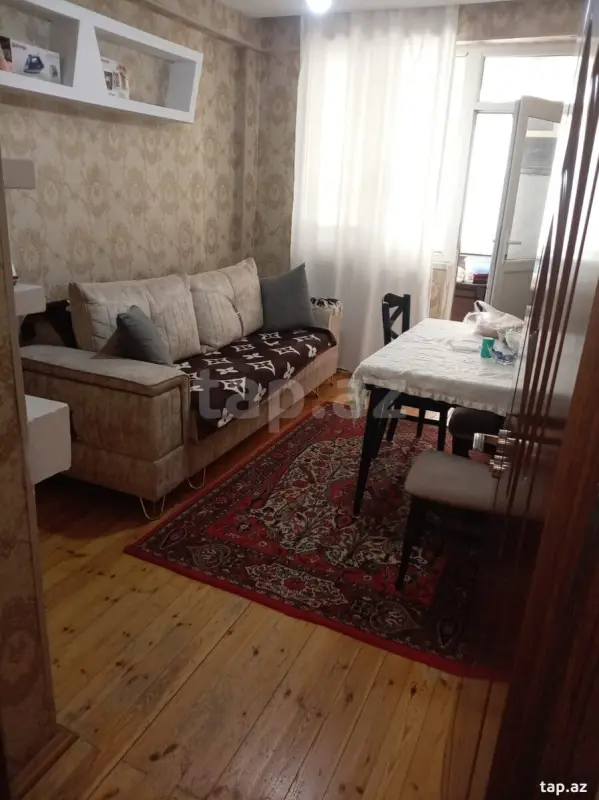 Kirayə verilir 2 otaqlı yeni tikili 40 m²