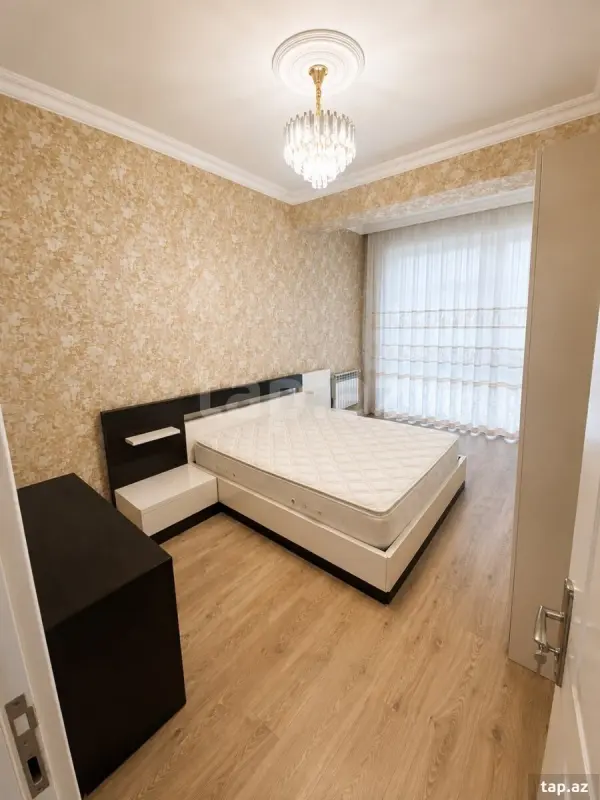 Kirayə verilir 2 otaqlı yeni tikili 75 m²