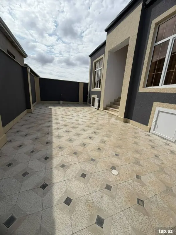 Satılır 4 otaqlı həyət evi 80 m²