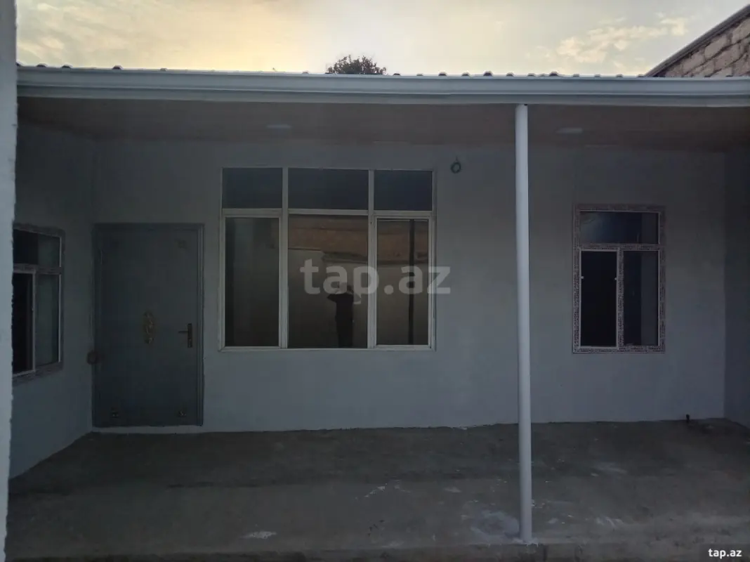Satılır 3 otaqlı həyət evi 70 m²