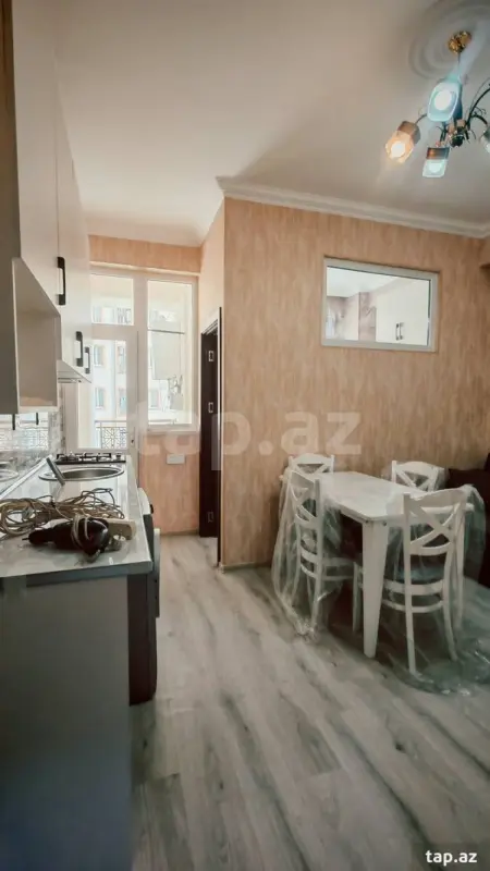 Kirayə verilir 2 otaqlı yeni tikili 32 m²