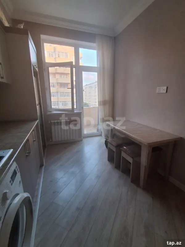 Kirayə verilir 2 otaqlı yeni tikili 60 m²