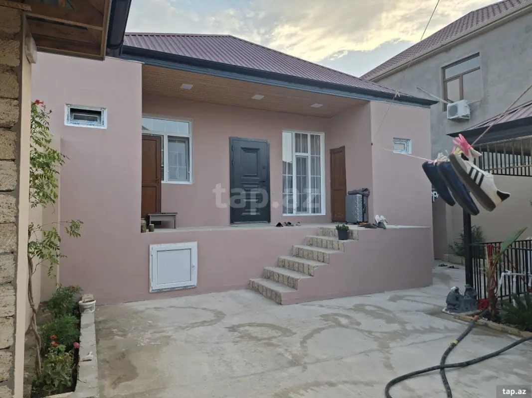 Satılır 3 otaqlı həyət evi 85 m²